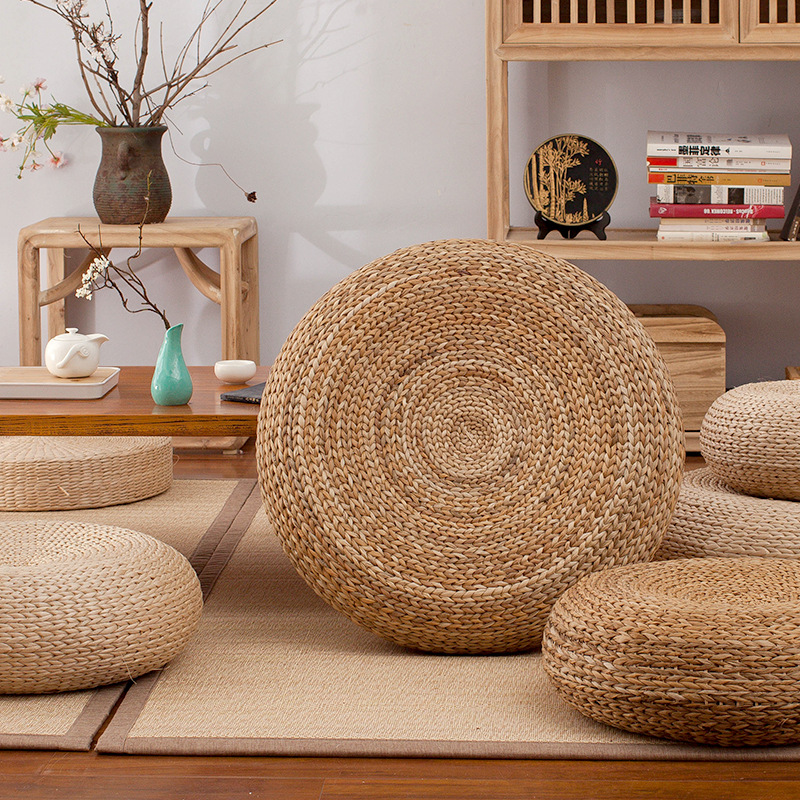 เบาะรองนั่งพื้นทำมือจากวัสดุธร - Tatami Mat Rush บทวิจารณ์และราคา